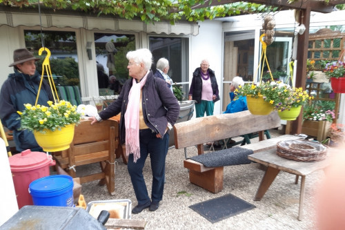22.5. Sprötze.jpg (627.05 KiB) 21622 mal betrachtet Die Frau im Hintergrund ist Karin Eckeberg