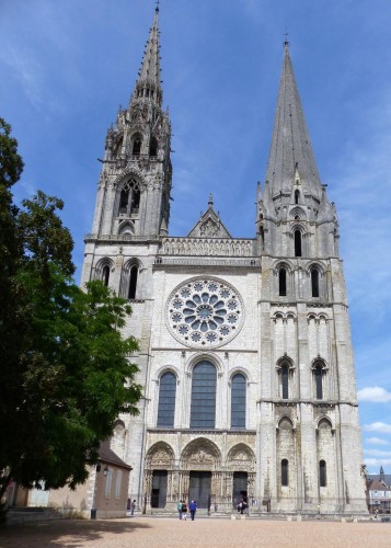 05 Chartres Kathedrale P1110328.JPG